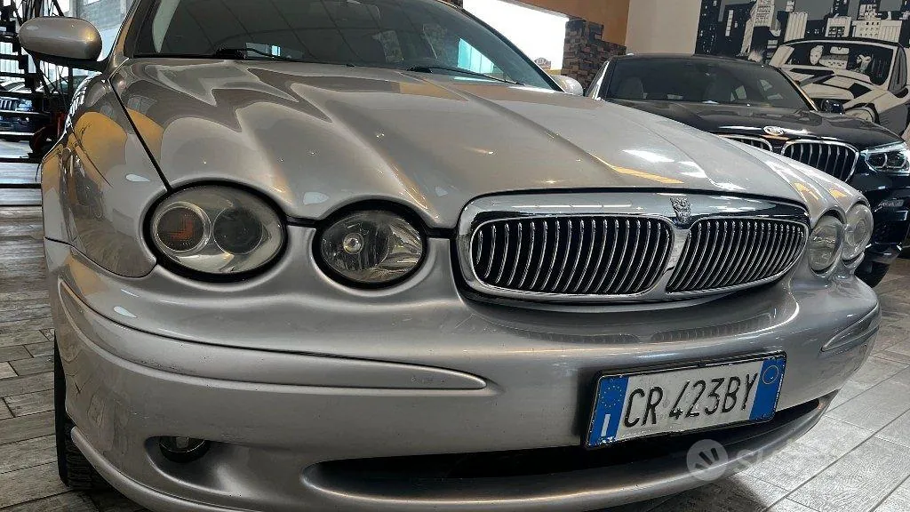 Jaguar X-Type 2004 photo 2
