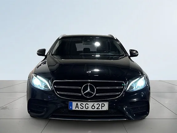 Mercedes-Benz E220 2020 photo 2