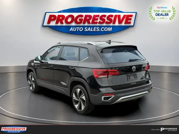 Volkswagen Taos 2024 photo 3