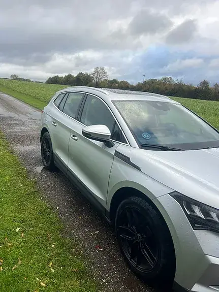 Skoda Enyaq 2021 photo 4