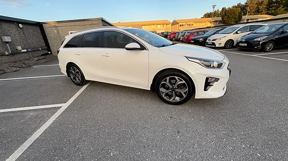 Kia Ceed 2019 photo 3