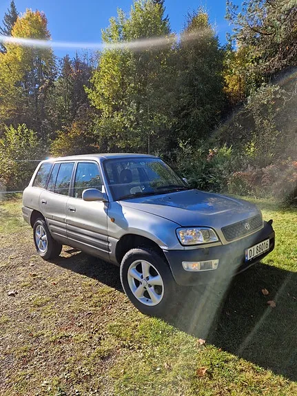 Toyota Rav4 2000 photo 5