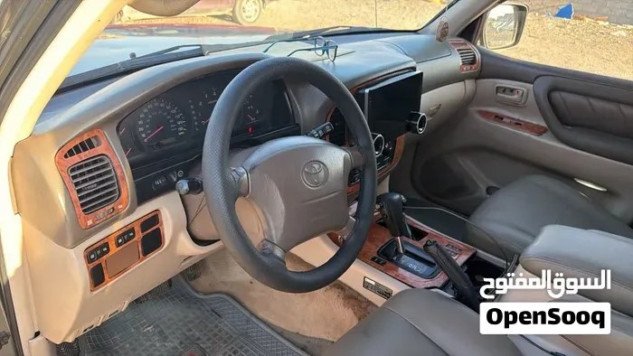 Toyota Land Cruiser 2003 photo 4