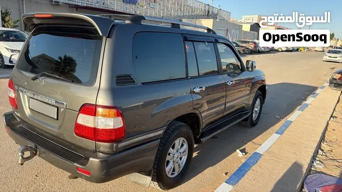 Toyota Land Cruiser 2003 photo 3