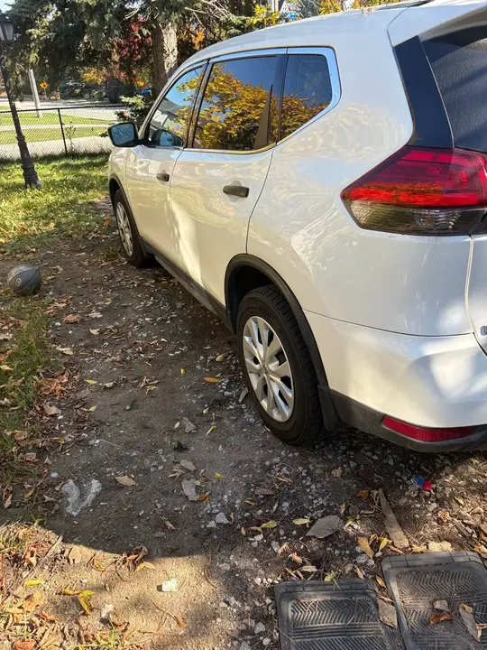 Nissan Rogue 2017 photo 2