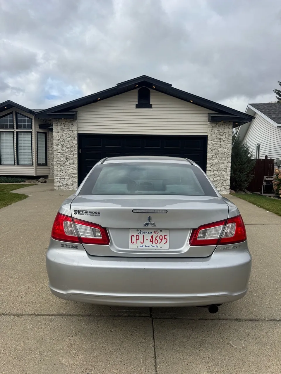 Mitsubishi Galant 2009 photo 4