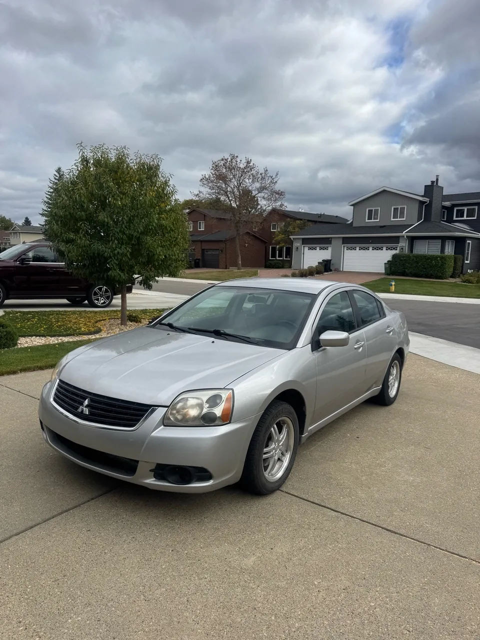 Mitsubishi Galant
