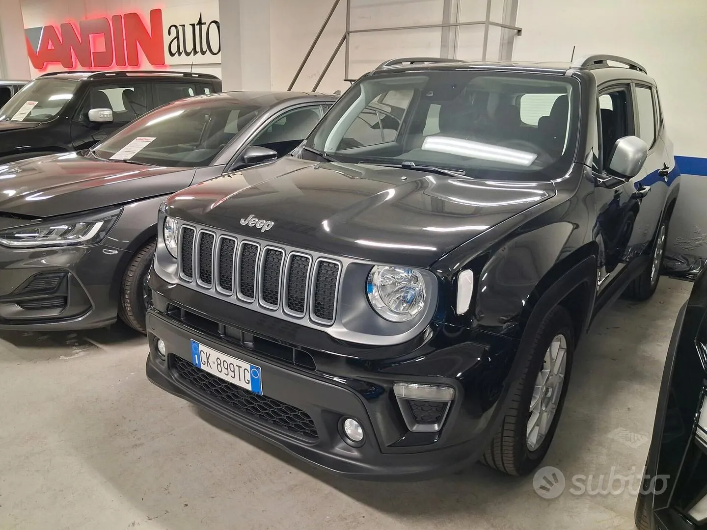 Jeep Renegade 2022 photo 2