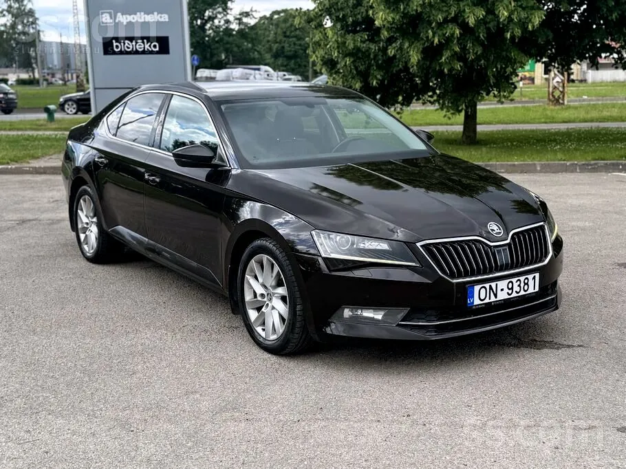 Skoda Superb 2016 photo 3