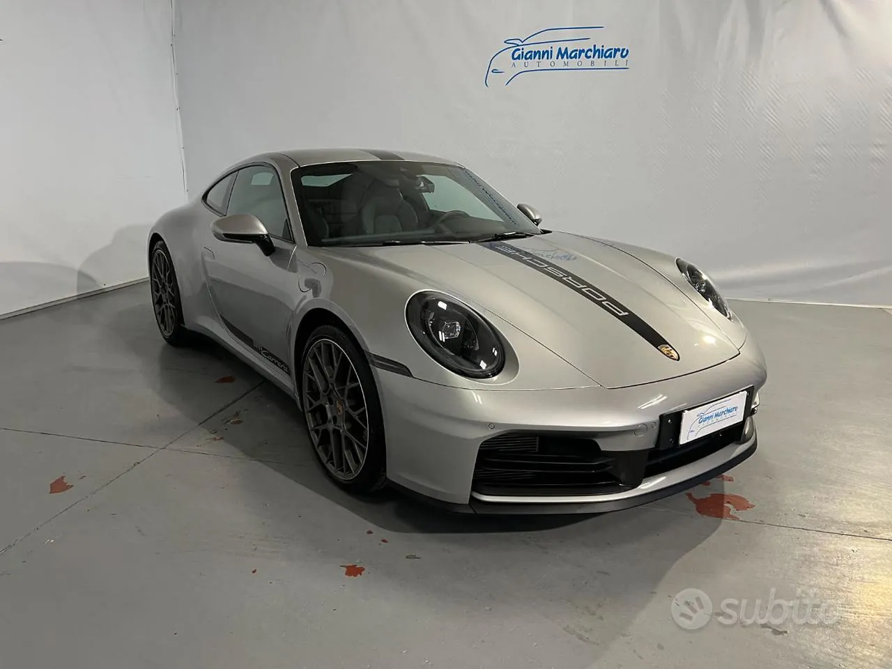 Porsche 992 Carrera 2025 photo 3
