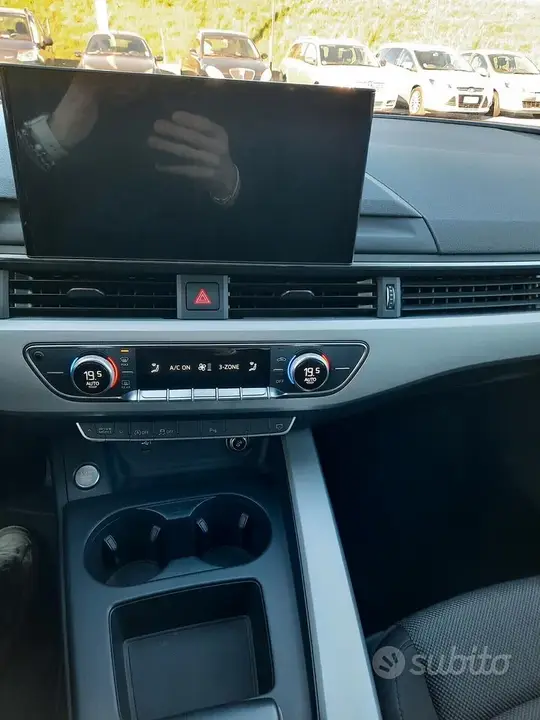 Audi A4 Avant 2019 photo 4
