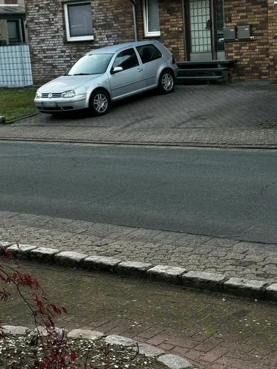 Volkswagen Golf 4