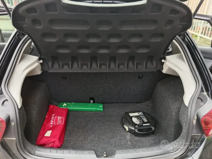 Seat Ibiza 2013 photo 3