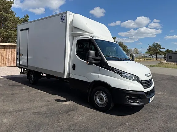 Iveco Daily 2022 photo 3