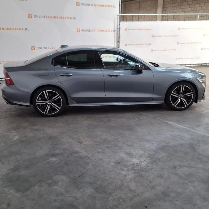 Volvo S60 2019 photo 3