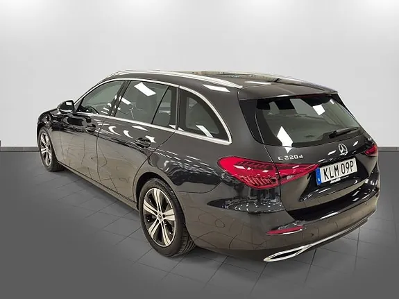 Mercedes-Benz C220 2024 photo 4