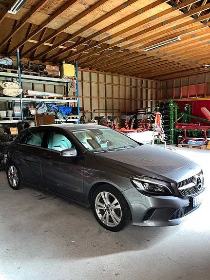 Mercedes-Benz A180 2017 photo 5