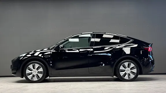 Tesla Model Y 2023 photo 5