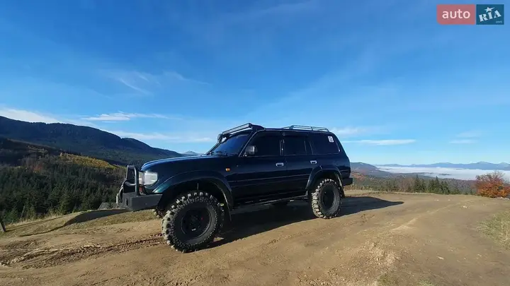Toyota Land Cruiser 1993 photo 3