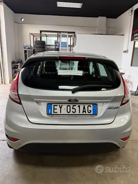 Ford Fiesta 2014 photo 4