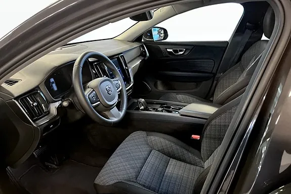 Volvo V60 2024 photo 5