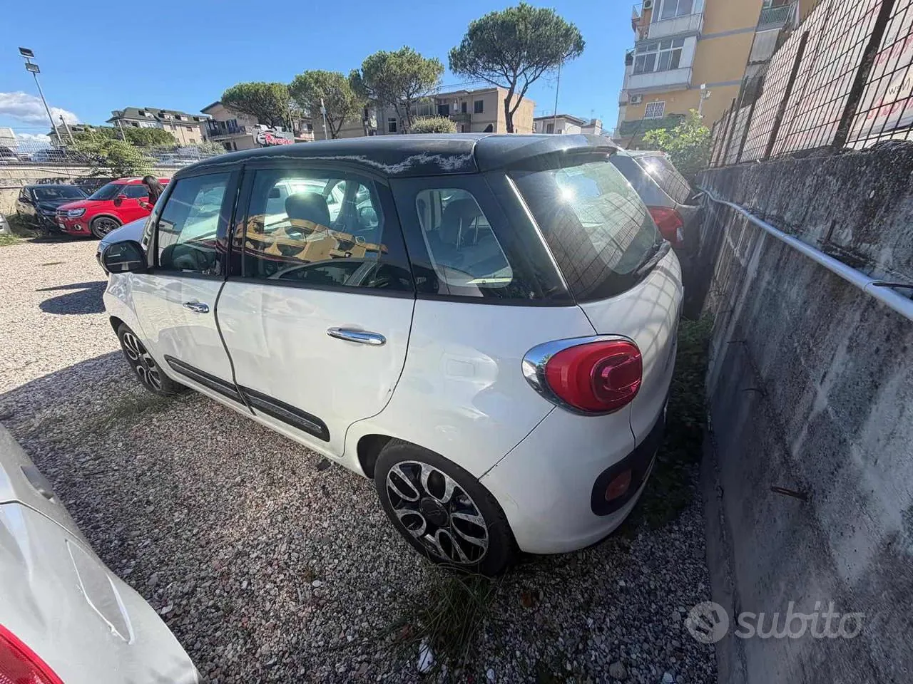 Fiat 500L 2012 photo 4