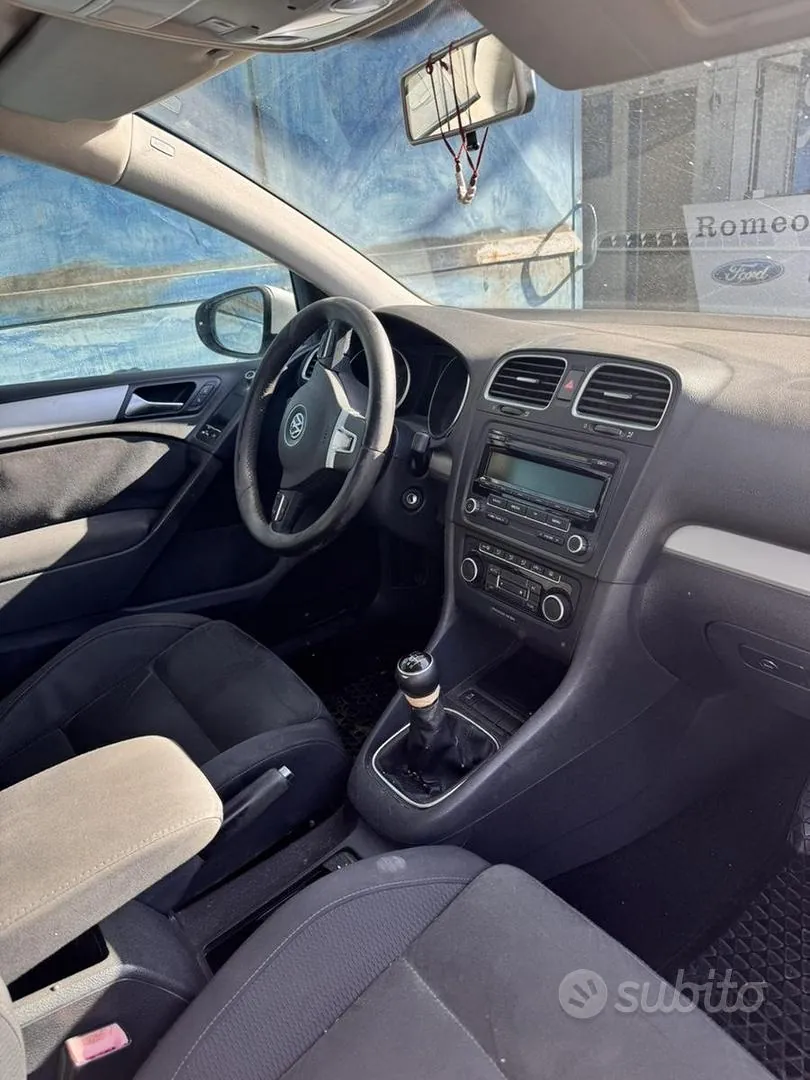 Volkswagen Golf 2011 photo 5