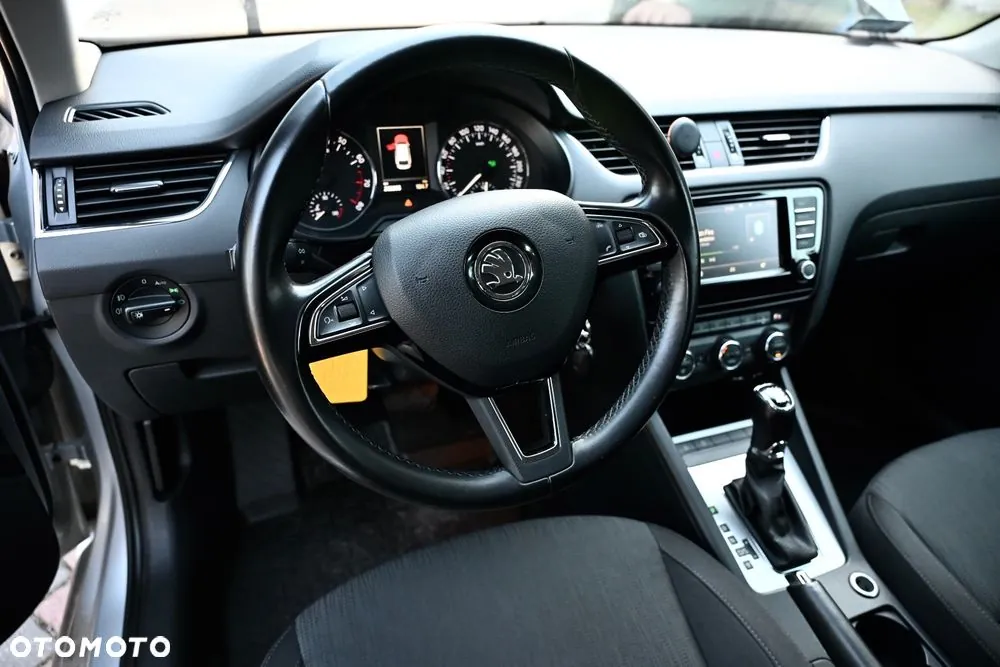 Skoda Octavia 2016 photo 2