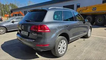 Volkswagen Touareg 2011 photo 3