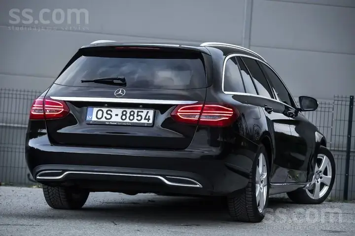 Mercedes-Benz C220 2015 photo 5
