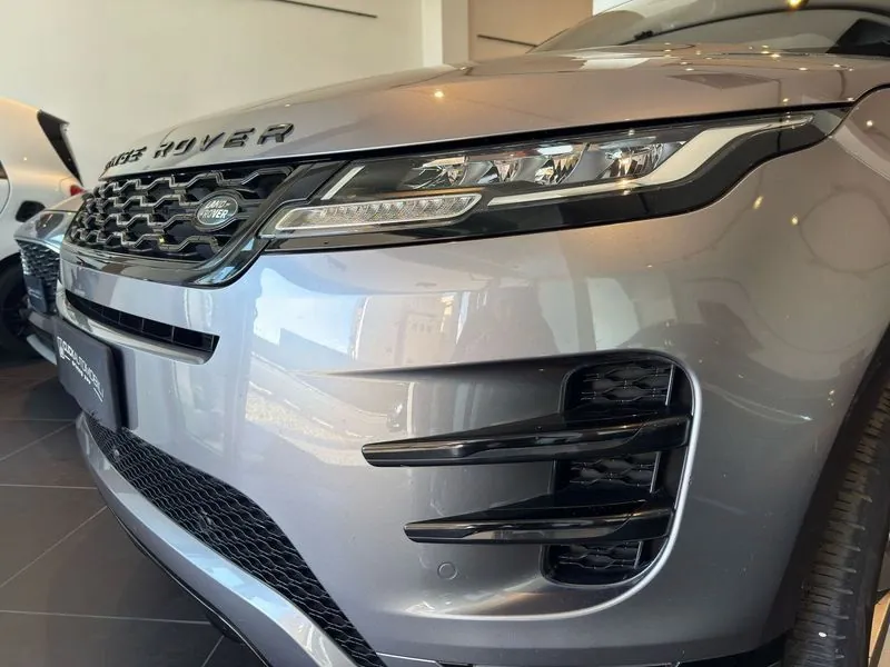 Land Rover Evoque 2020 photo 2