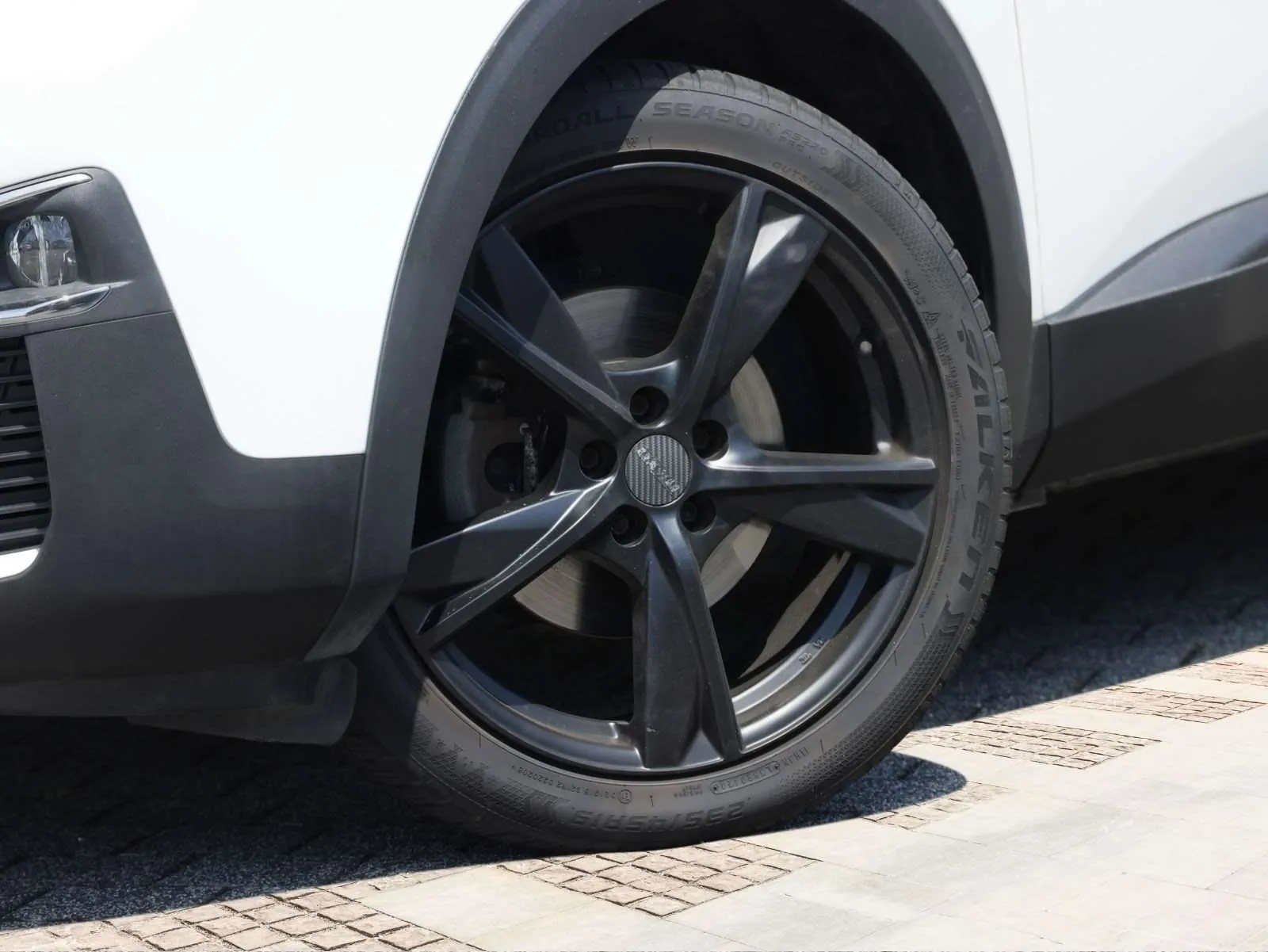 Peugeot 5008 2020 photo 5