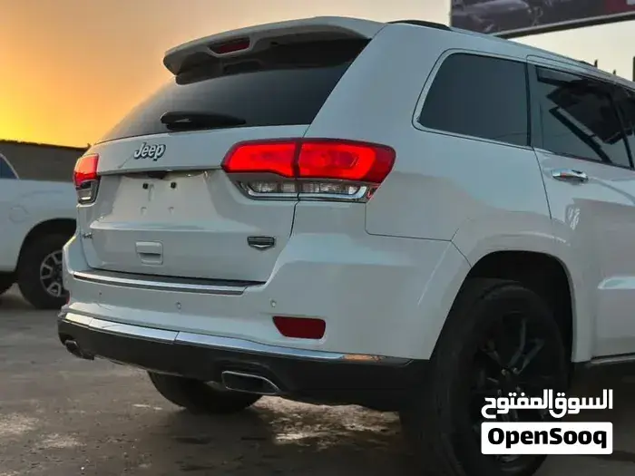 Jeep Grand Cherokee 2015 photo 4
