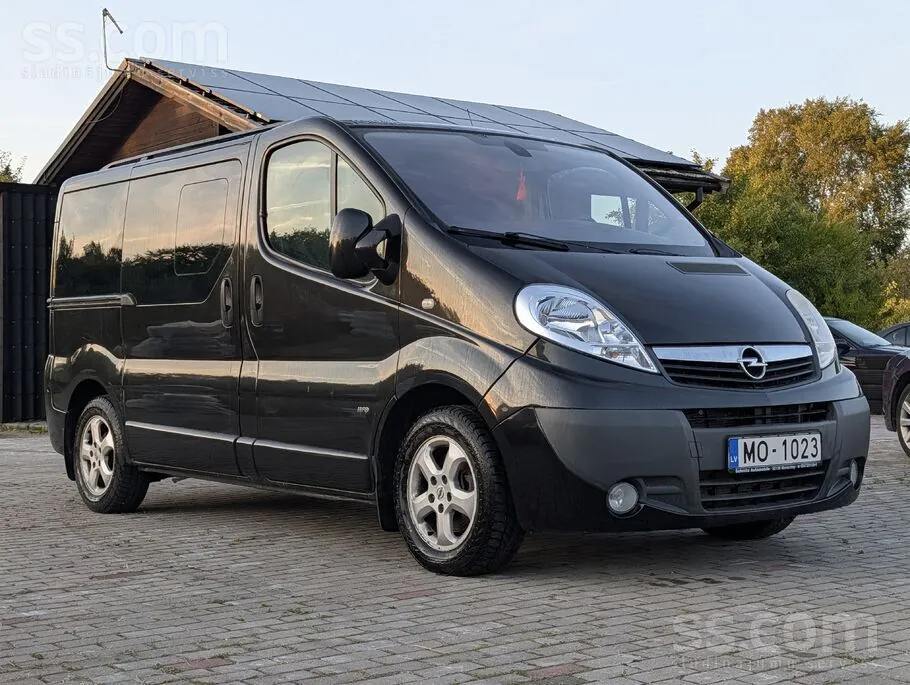 Opel Vivaro 2008 photo 2