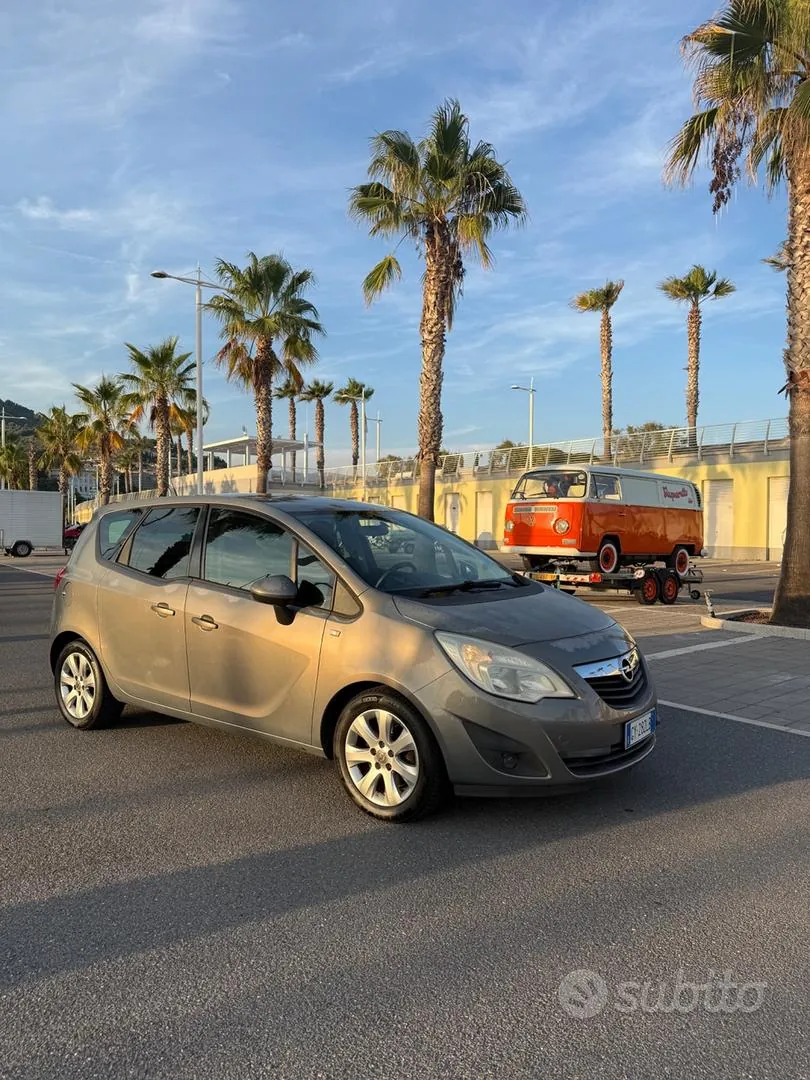 Opel Meriva 2015 photo 2
