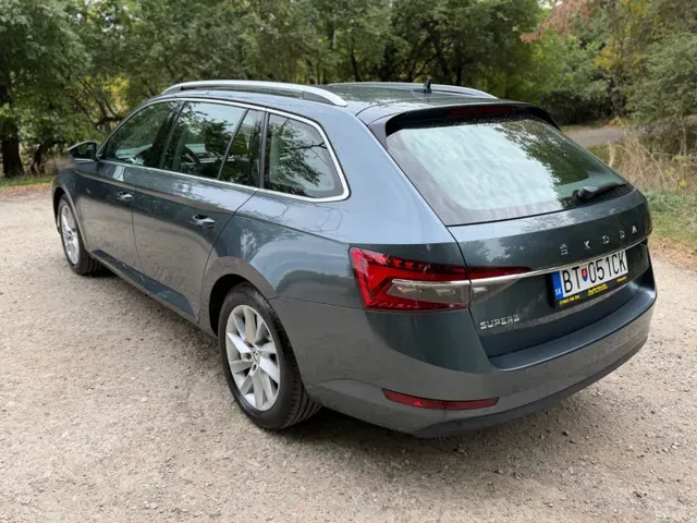 Skoda Superb 2021 photo 4