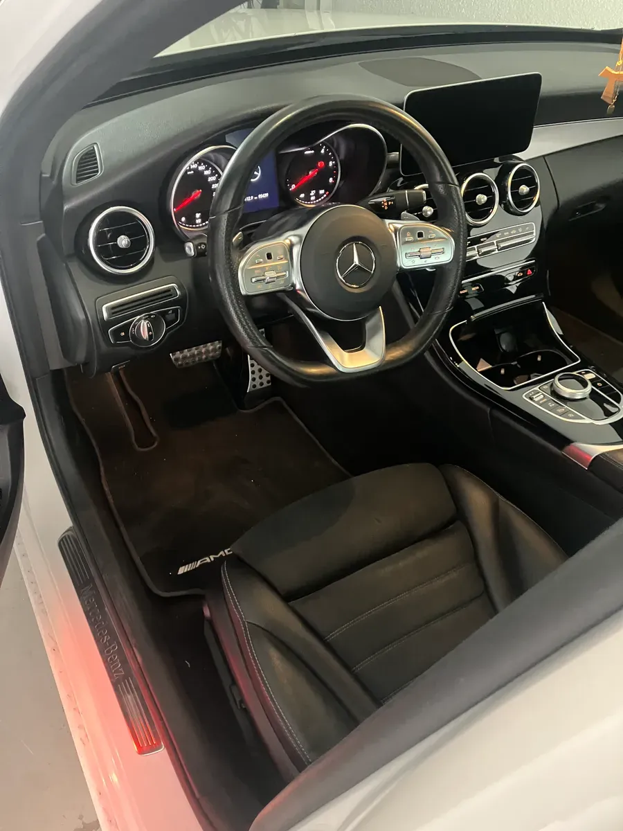 Mercedes-Benz C-Class 2019 photo 3
