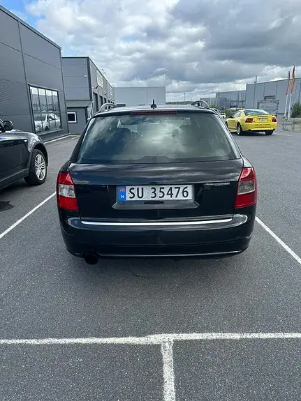 Audi A4 2003 photo 5