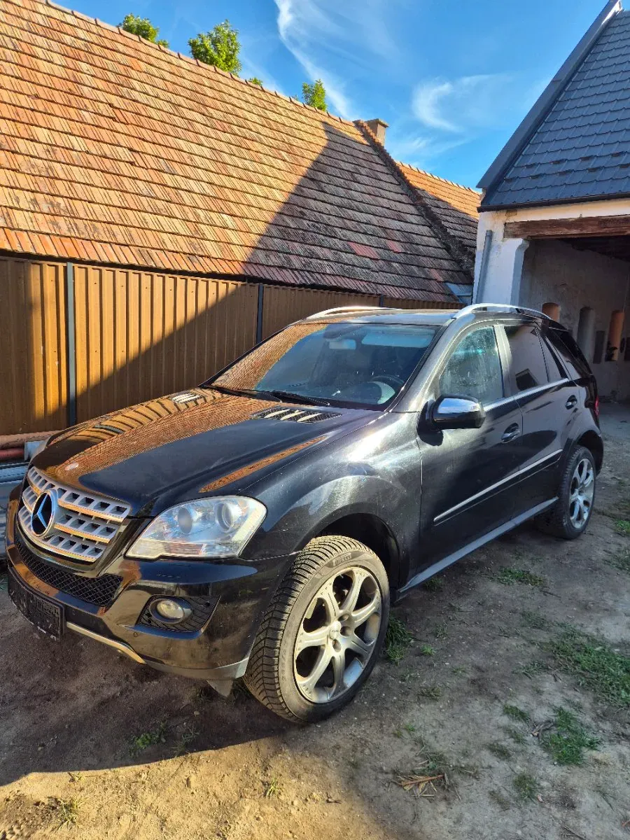 Mercedes-Benz M-Class