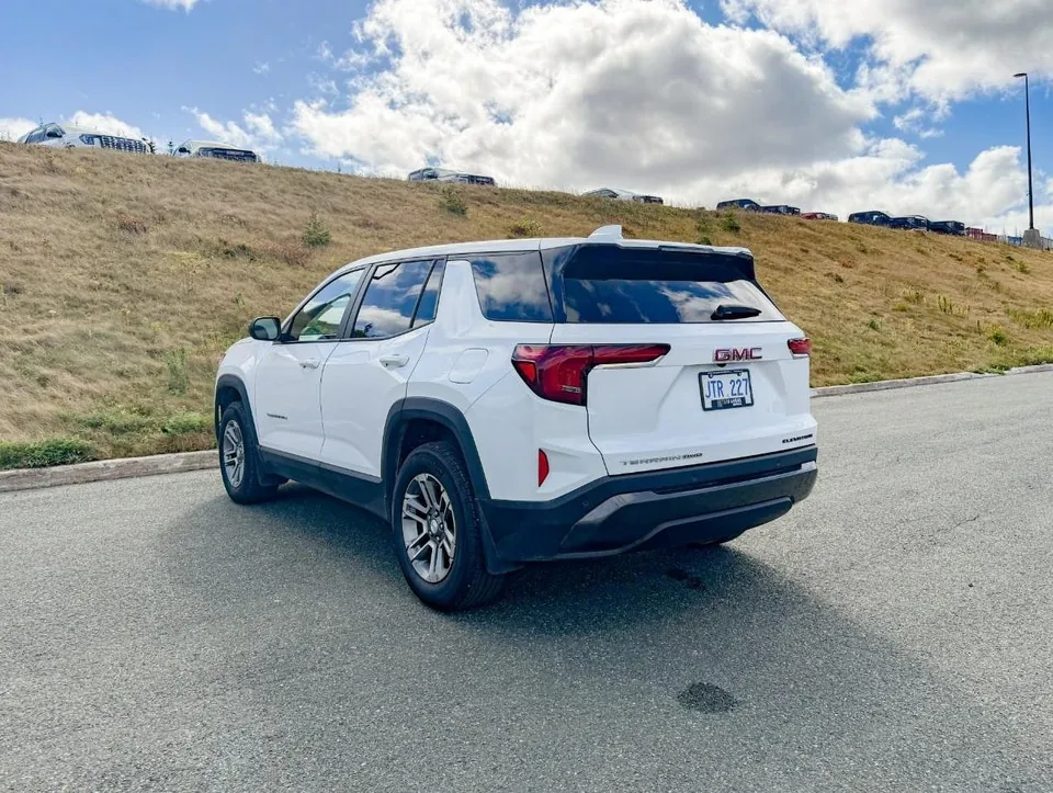 GMC Terrain 2025 photo 5