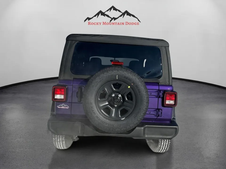 Jeep Wrangler 2026 photo 4