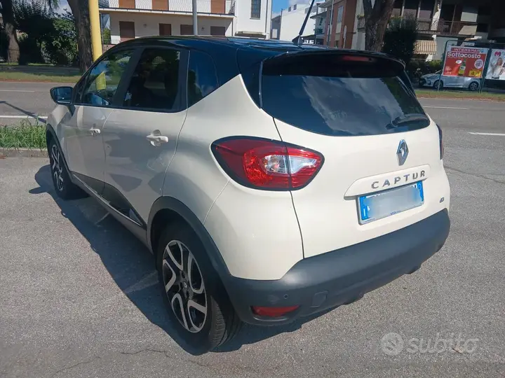 Renault Captur 2016 photo 3