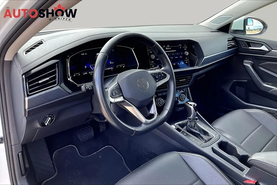 Volkswagen Jetta 2024 photo 2