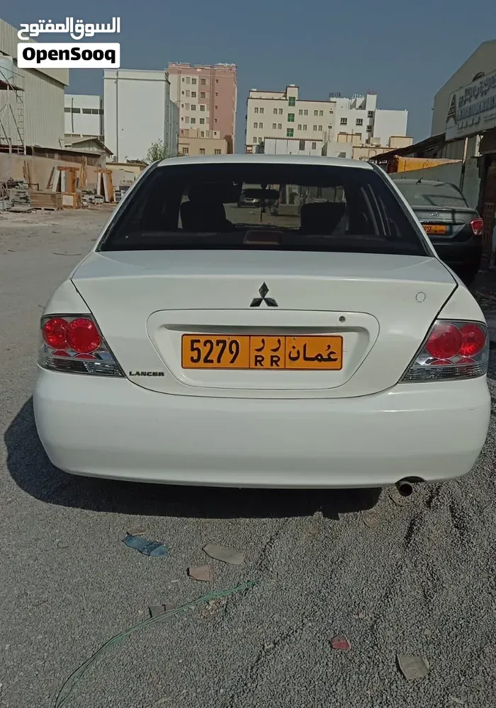 Mitsubishi Lancer 2004 photo 2