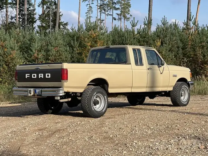 Ford F250 1988 photo 5