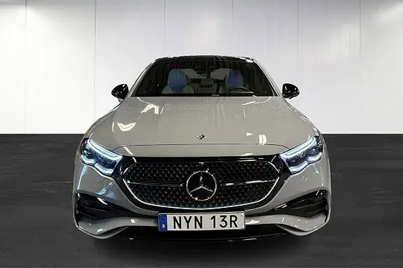 Mercedes-Benz E300 De 2027 photo 5