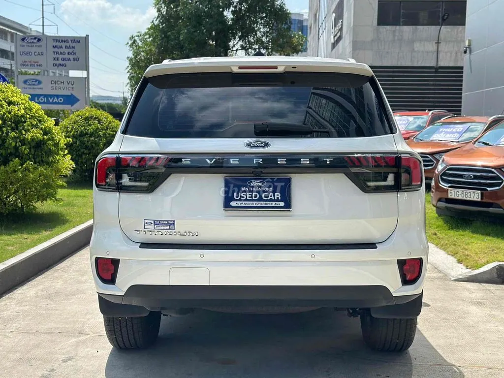 Ford Everest 2025 photo 2