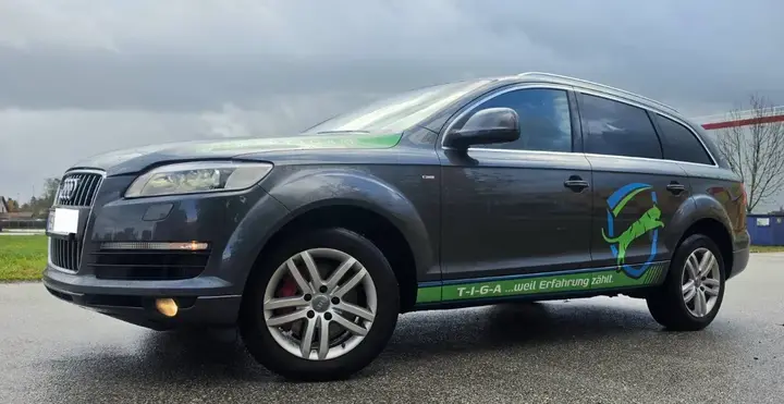 Audi Q7 2006 photo 2
