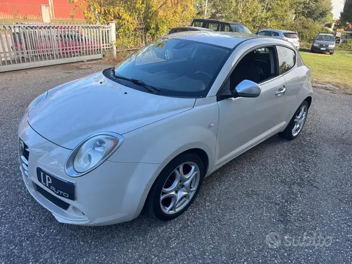 Alfa Romeo Mito 2011 photo 4