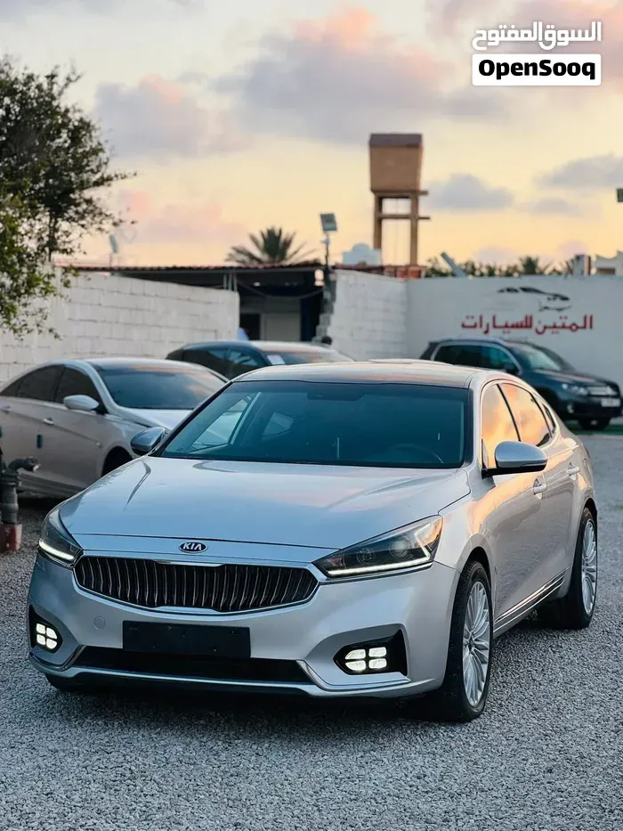 Kia Cadenza